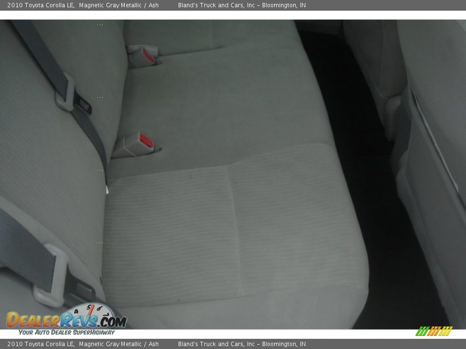 2010 Toyota Corolla LE Magnetic Gray Metallic / Ash Photo #17