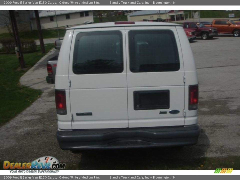 2009 Ford E Series Van E150 Cargo Oxford White / Medium Flint Photo #3
