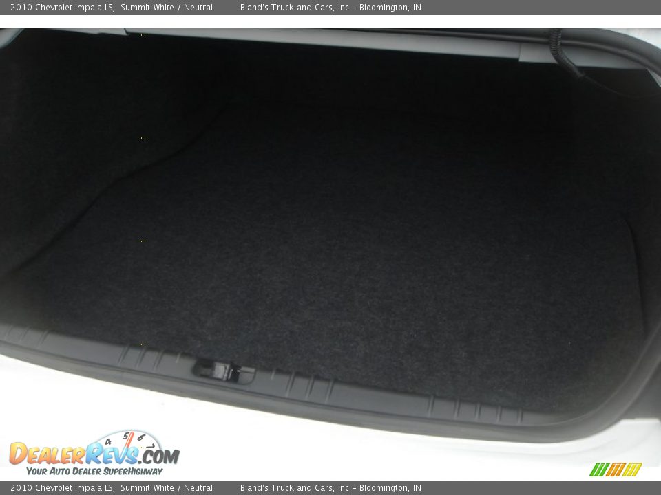 2010 Chevrolet Impala LS Summit White / Neutral Photo #19