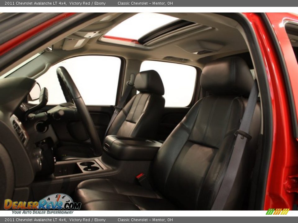 2011 Chevrolet Avalanche LT 4x4 Victory Red / Ebony Photo #4