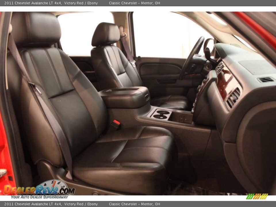 2011 Chevrolet Avalanche LT 4x4 Victory Red / Ebony Photo #11