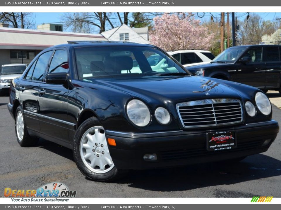 1998 Mercedes-Benz E 320 Sedan Black / Black Photo #1