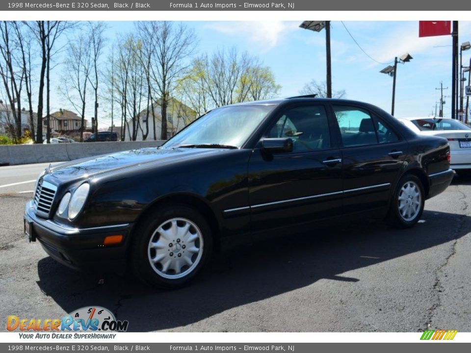1998 Mercedes-Benz E 320 Sedan Black / Black Photo #3
