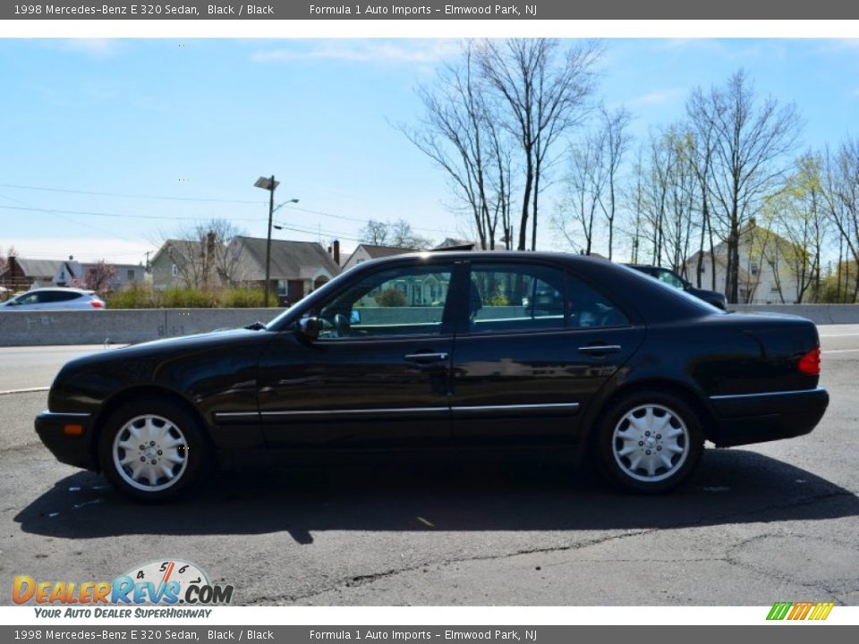 1998 Mercedes-Benz E 320 Sedan Black / Black Photo #4
