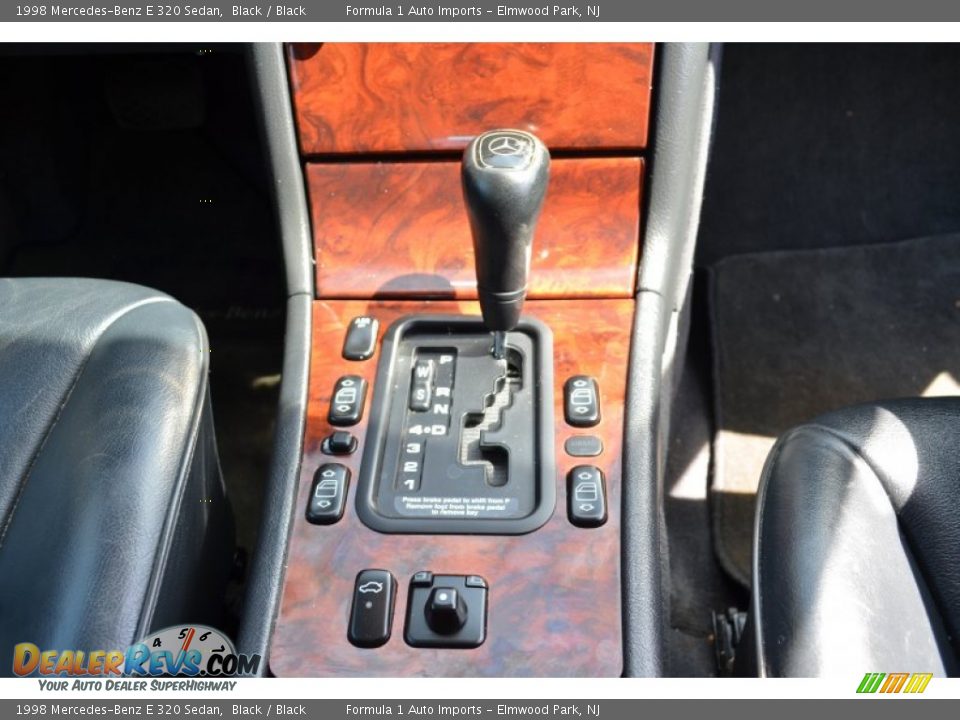 1998 Mercedes-Benz E 320 Sedan Black / Black Photo #15