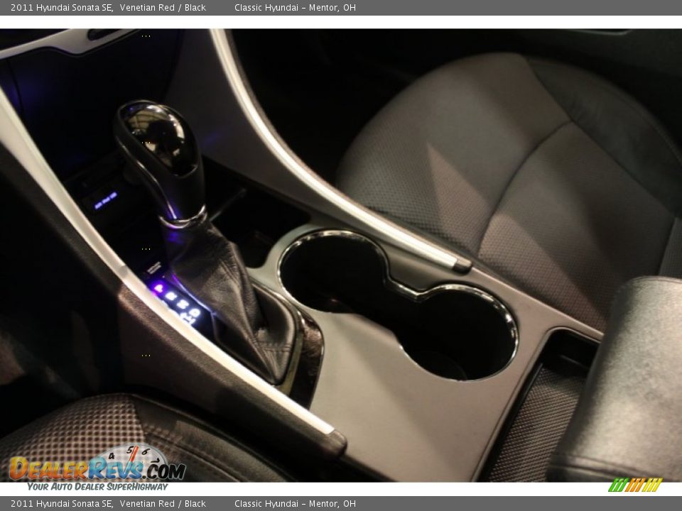 2011 Hyundai Sonata SE Venetian Red / Black Photo #9