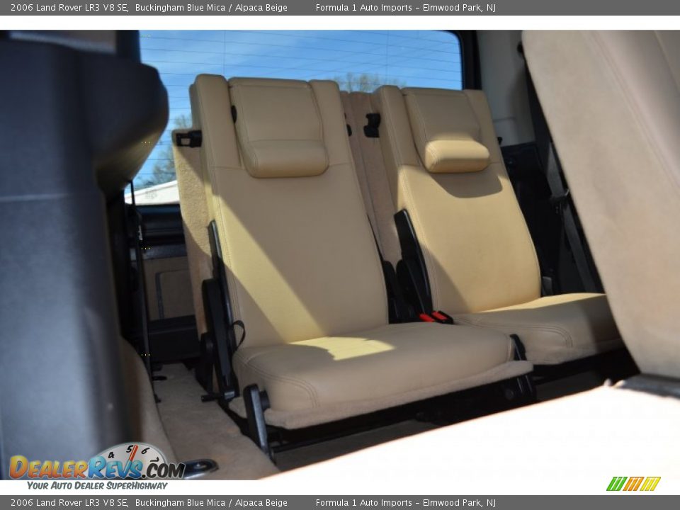 2006 Land Rover LR3 V8 SE Buckingham Blue Mica / Alpaca Beige Photo #24