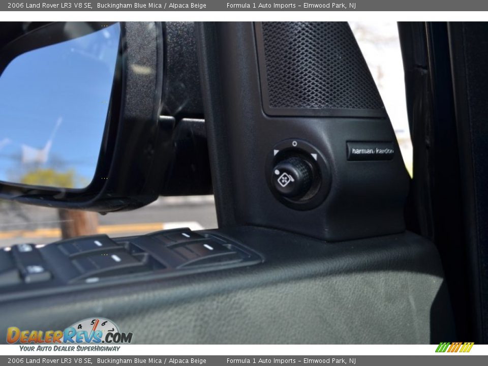 2006 Land Rover LR3 V8 SE Buckingham Blue Mica / Alpaca Beige Photo #30