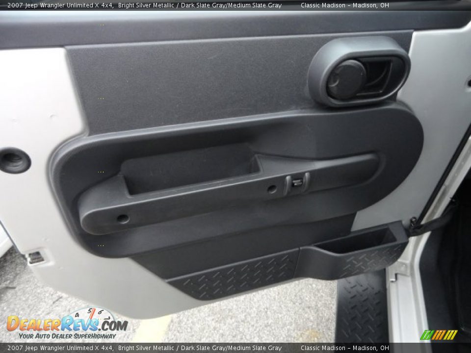 2007 Jeep Wrangler Unlimited X 4x4 Bright Silver Metallic / Dark Slate Gray/Medium Slate Gray Photo #5