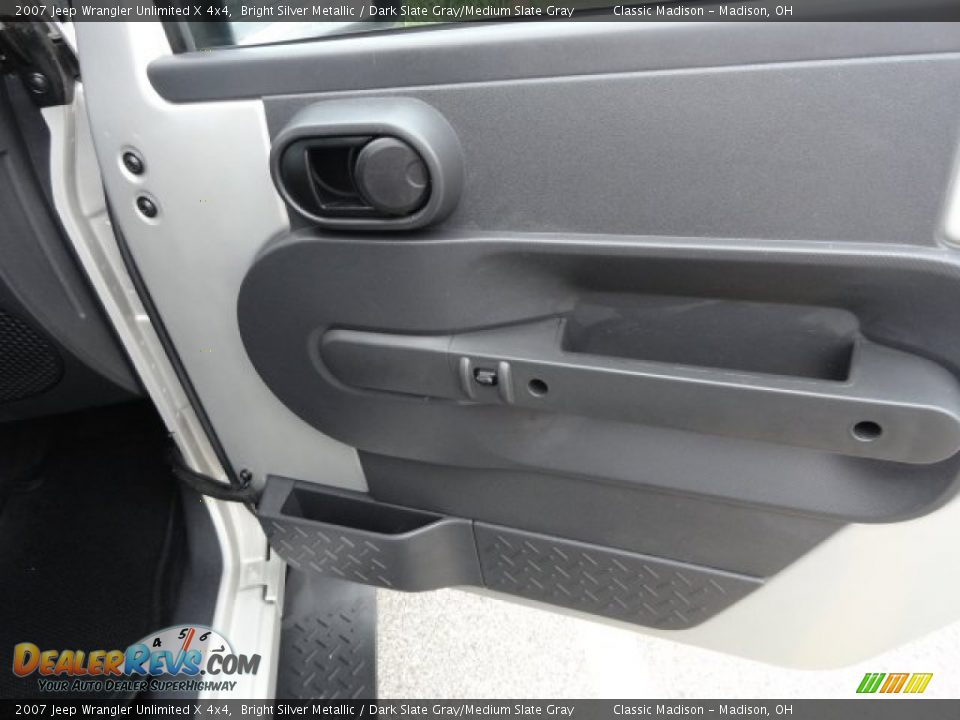 2007 Jeep Wrangler Unlimited X 4x4 Bright Silver Metallic / Dark Slate Gray/Medium Slate Gray Photo #15
