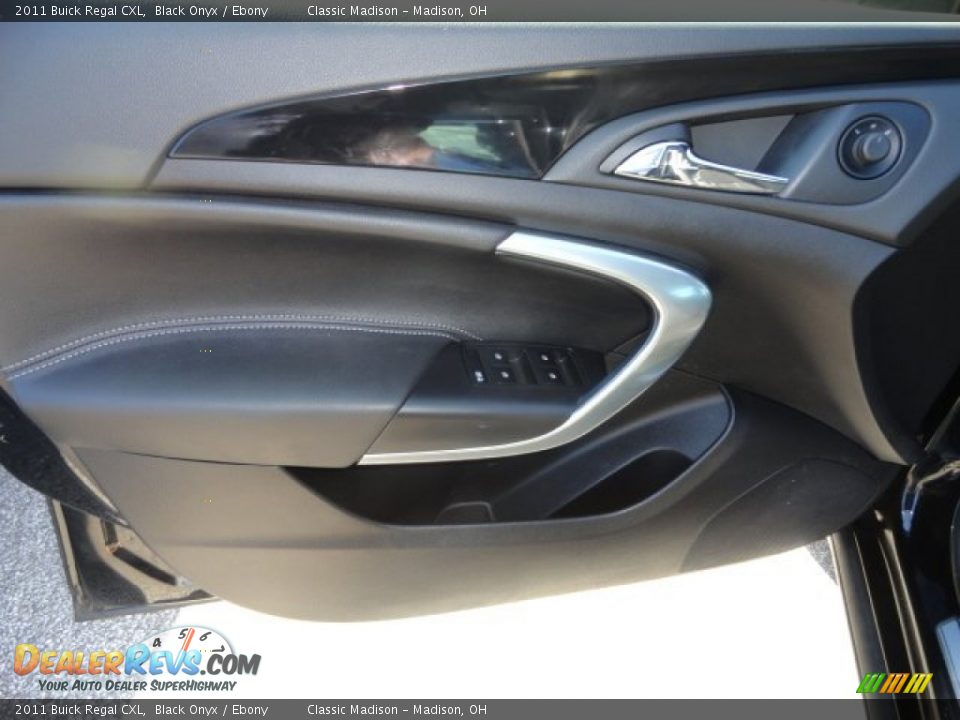 2011 Buick Regal CXL Black Onyx / Ebony Photo #4