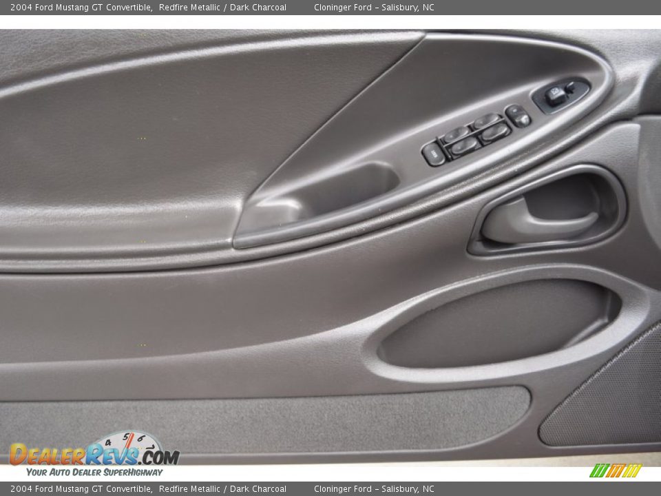2004 Ford Mustang GT Convertible Redfire Metallic / Dark Charcoal Photo #16