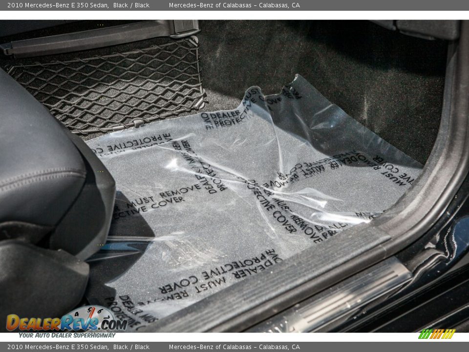 2010 Mercedes-Benz E 350 Sedan Black / Black Photo #23