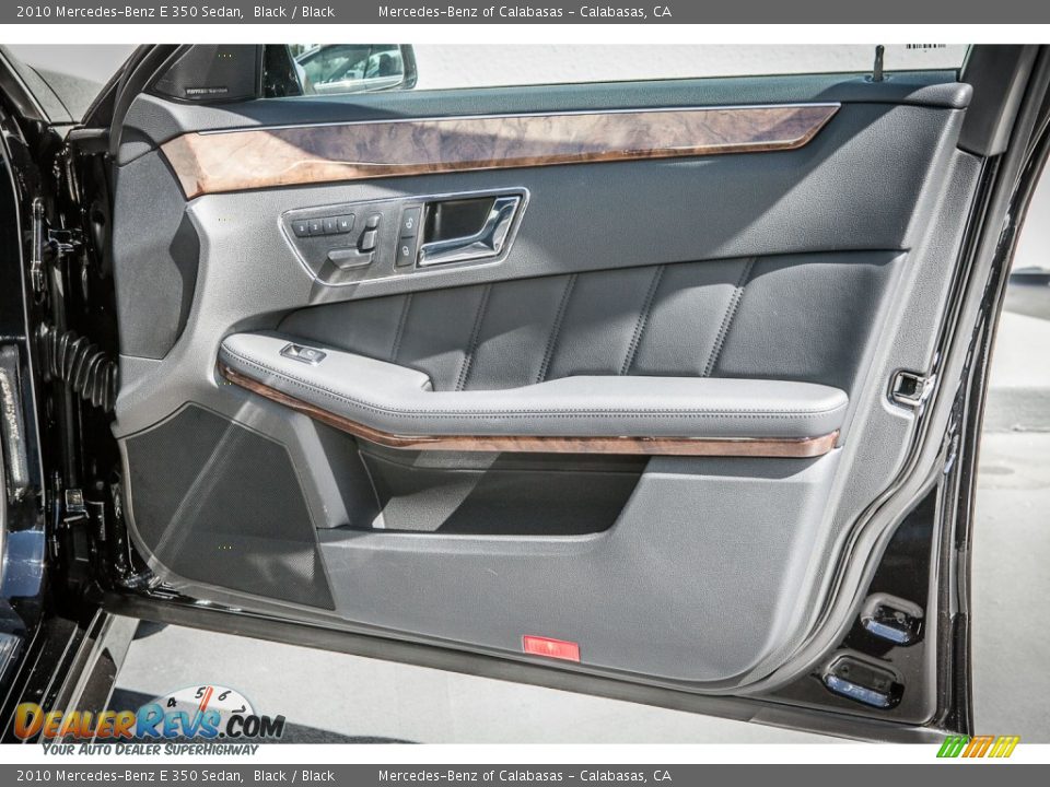 2010 Mercedes-Benz E 350 Sedan Black / Black Photo #24