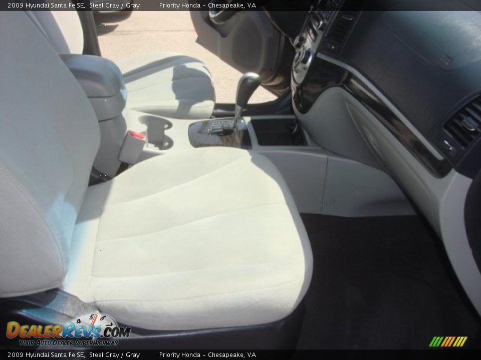 2009 Hyundai Santa Fe SE Steel Gray / Gray Photo #16