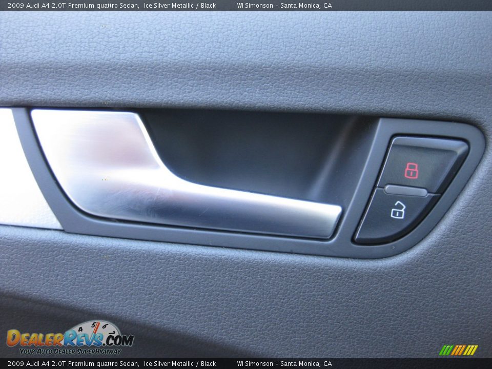 2009 Audi A4 2.0T Premium quattro Sedan Ice Silver Metallic / Black Photo #7