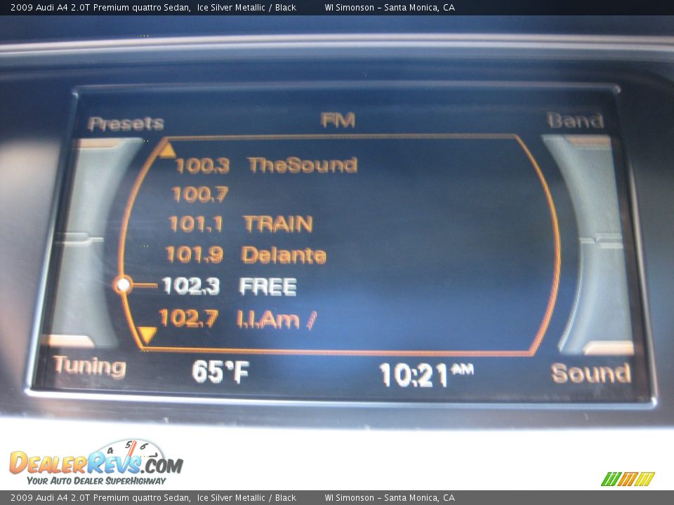 2009 Audi A4 2.0T Premium quattro Sedan Ice Silver Metallic / Black Photo #14