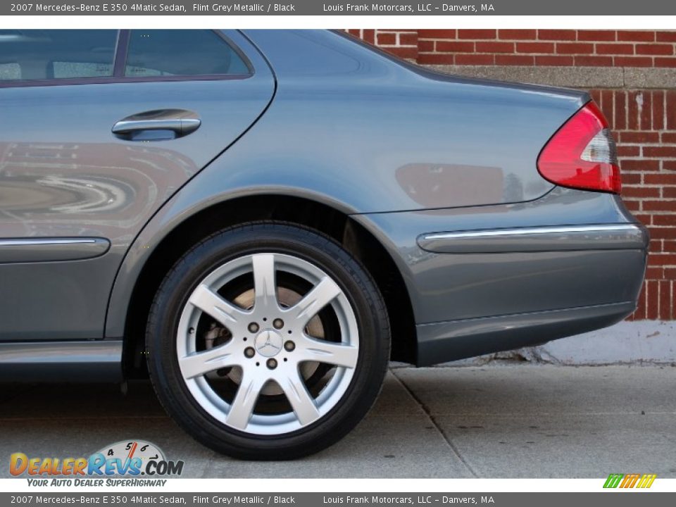 2007 Mercedes-Benz E 350 4Matic Sedan Flint Grey Metallic / Black Photo #18