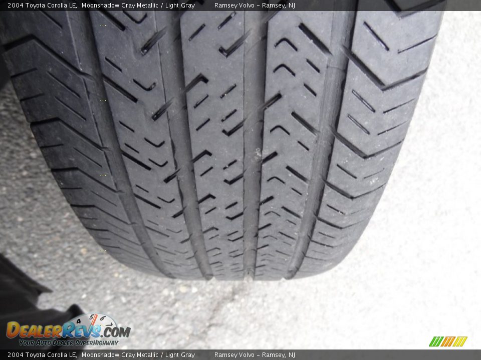 2004 Toyota Corolla LE Moonshadow Gray Metallic / Light Gray Photo #16