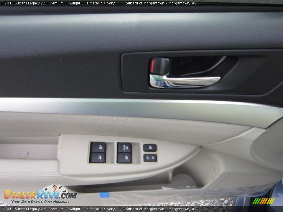 2013 Subaru Legacy 2.5i Premium Twilight Blue Metallic / Ivory Photo #17