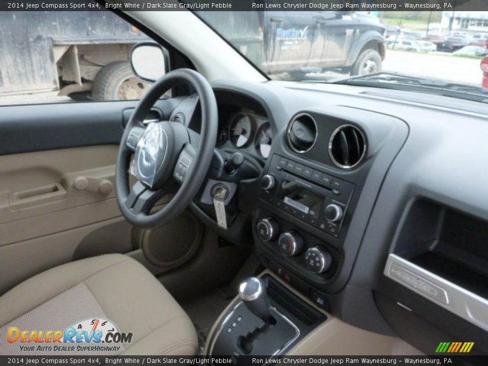 2014 Jeep Compass Sport 4x4 Bright White / Dark Slate Gray/Light Pebble Photo #5
