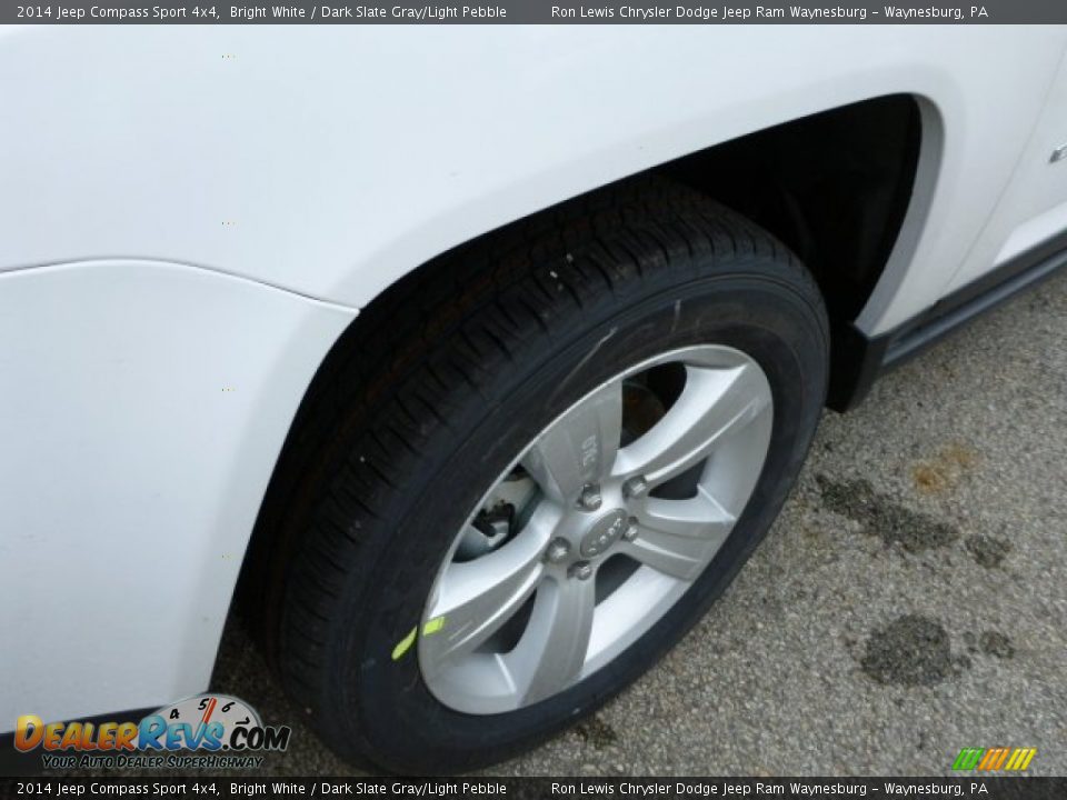 2014 Jeep Compass Sport 4x4 Bright White / Dark Slate Gray/Light Pebble Photo #10