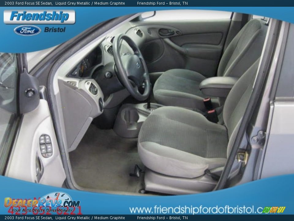 2003 Ford Focus SE Sedan Liquid Grey Metallic / Medium Graphite Photo #6