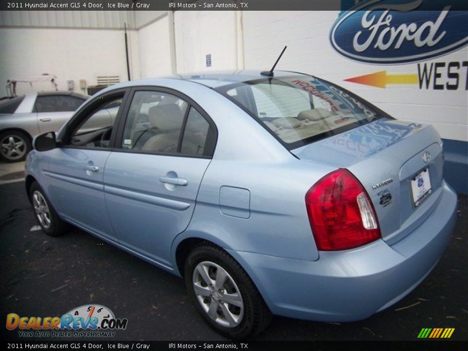 2011 Hyundai Accent GLS 4 Door Ice Blue / Gray Photo #9