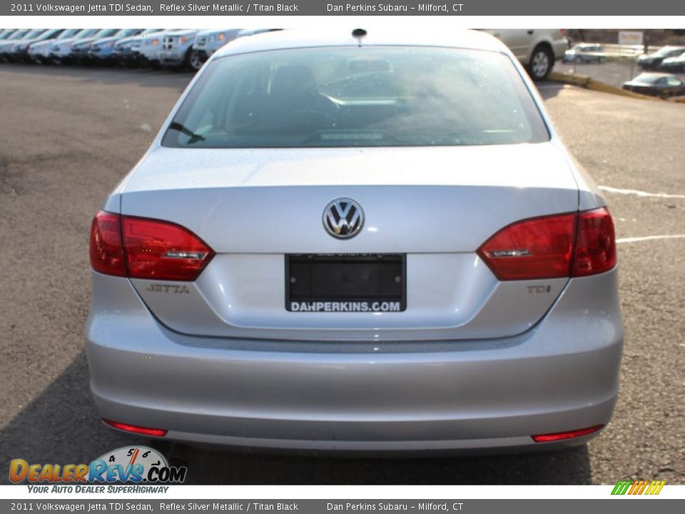 2011 Volkswagen Jetta TDI Sedan Reflex Silver Metallic / Titan Black Photo #7
