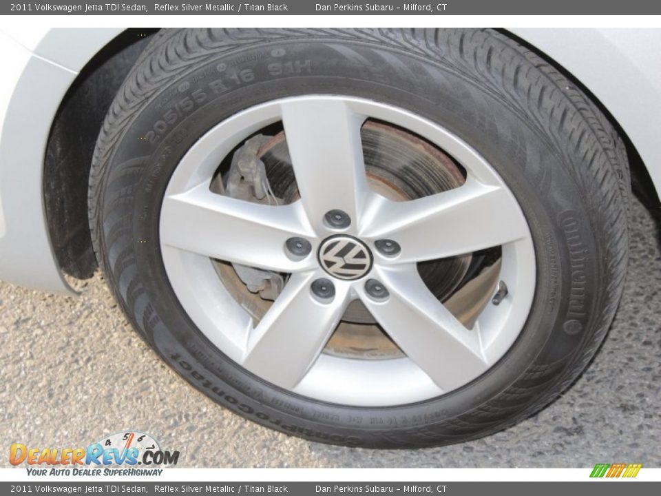 2011 Volkswagen Jetta TDI Sedan Reflex Silver Metallic / Titan Black Photo #20