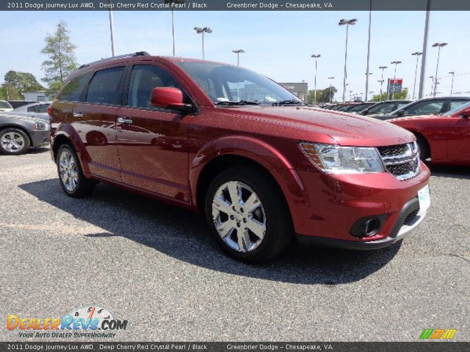 Front 3/4 View of 2011 Dodge Journey Lux AWD Photo #8