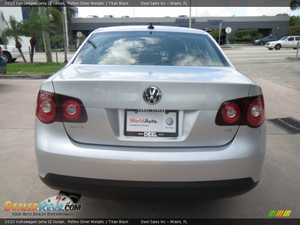 2010 Volkswagen Jetta SE Sedan Reflex Silver Metallic / Titan Black Photo #4