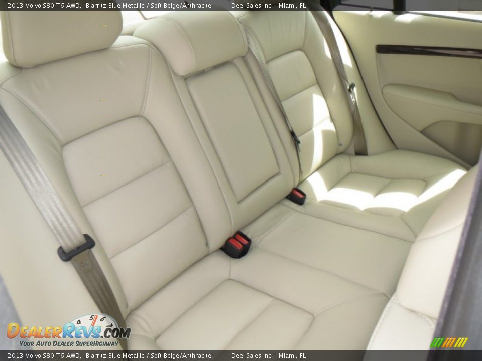 Rear Seat of 2013 Volvo S80 T6 AWD Photo #11