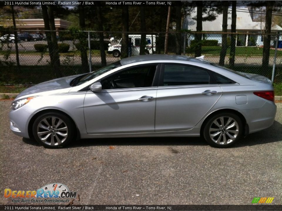 2011 Hyundai Sonata Limited Radiant Silver / Black Photo #4