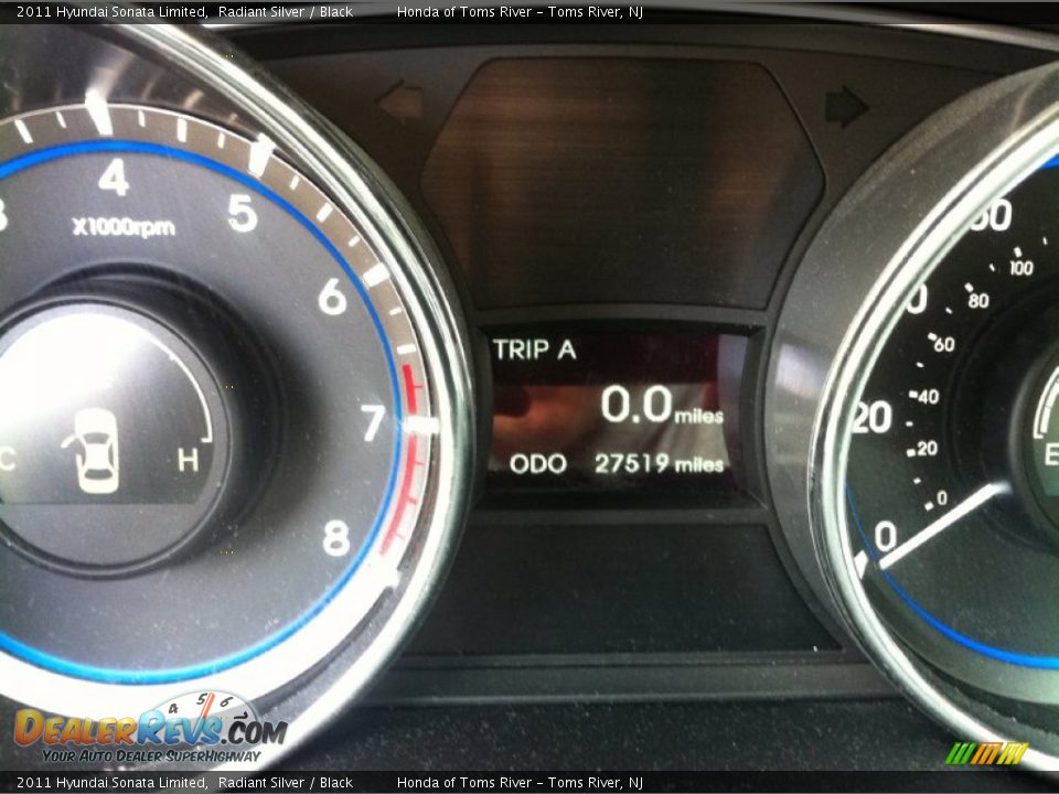 2011 Hyundai Sonata Limited Radiant Silver / Black Photo #10