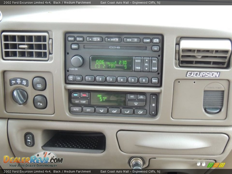 2002 Ford Excursion Limited 4x4 Black / Medium Parchment Photo #11