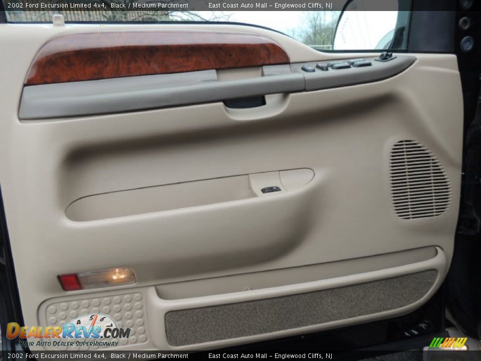 2002 Ford Excursion Limited 4x4 Black / Medium Parchment Photo #15