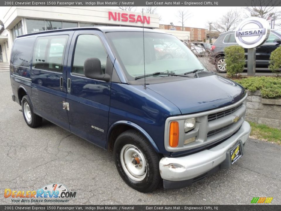 2001 Chevrolet Express 1500 Passenger Van Indigo Blue Metallic / Neutral Photo #1