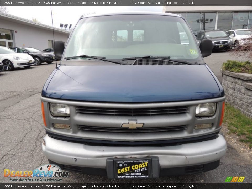 2001 Chevrolet Express 1500 Passenger Van Indigo Blue Metallic / Neutral Photo #2