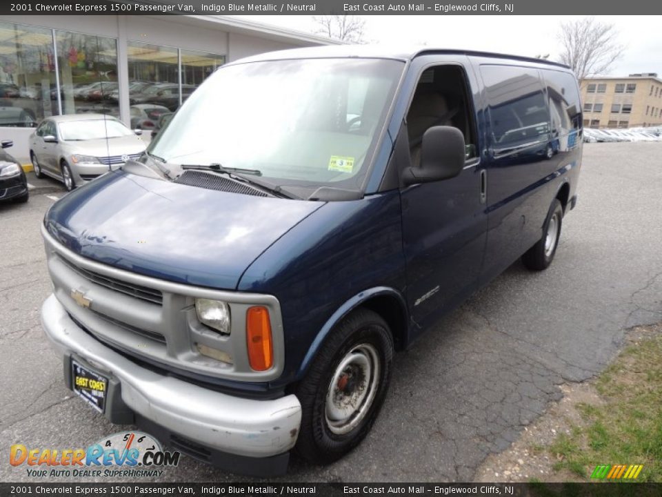 2001 Chevrolet Express 1500 Passenger Van Indigo Blue Metallic / Neutral Photo #3