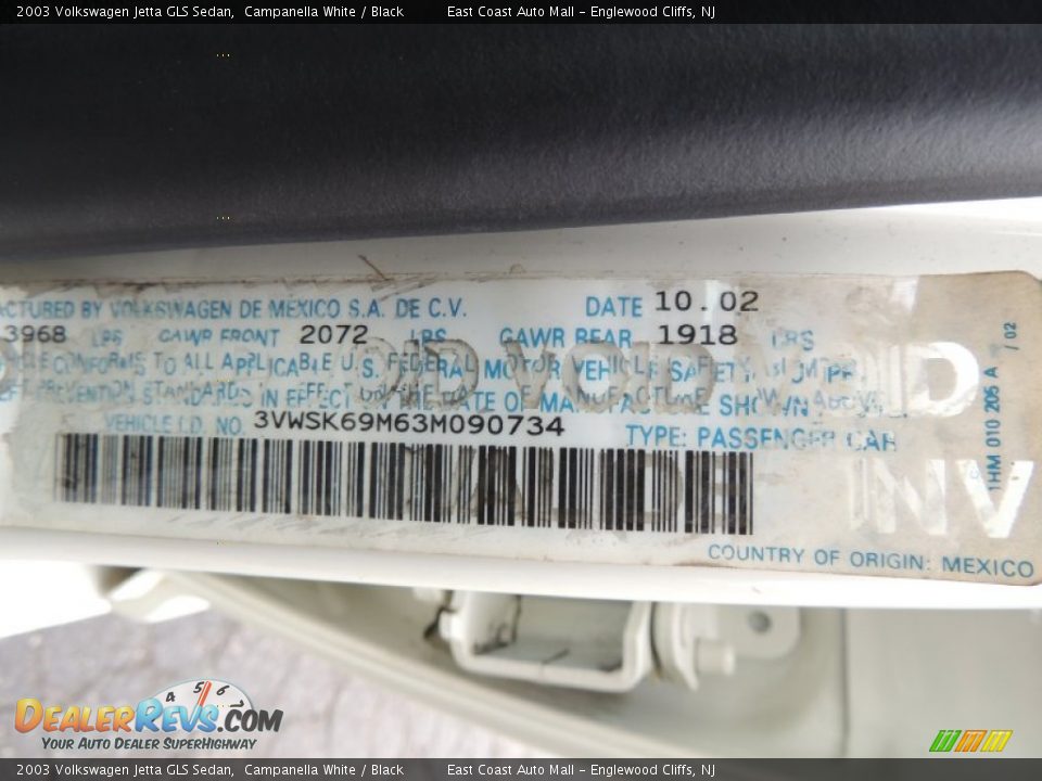 2003 Volkswagen Jetta GLS Sedan Campanella White / Black Photo #18