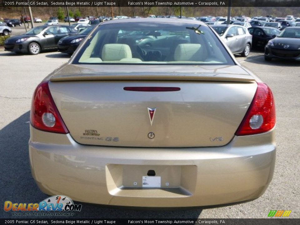 2005 Pontiac G6 Sedan Sedona Beige Metallic / Light Taupe Photo #4
