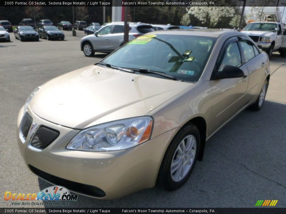 2005 Pontiac G6 Sedan Sedona Beige Metallic / Light Taupe Photo #7
