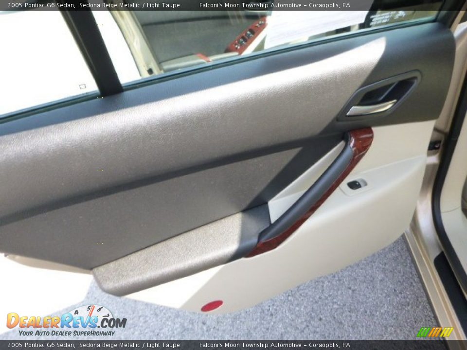 2005 Pontiac G6 Sedan Sedona Beige Metallic / Light Taupe Photo #18