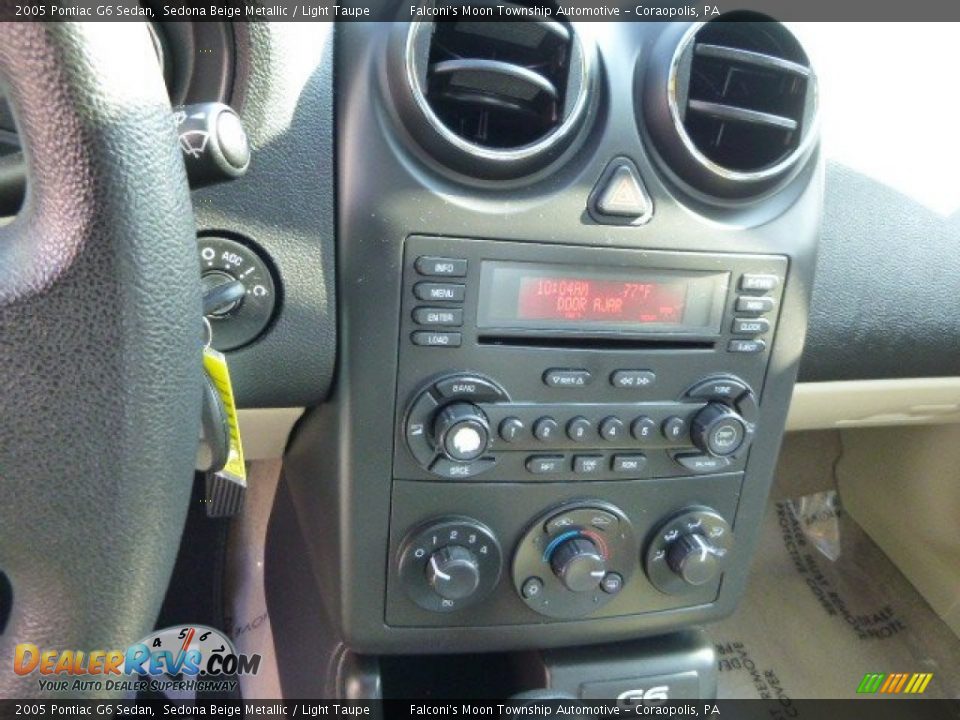 2005 Pontiac G6 Sedan Sedona Beige Metallic / Light Taupe Photo #23
