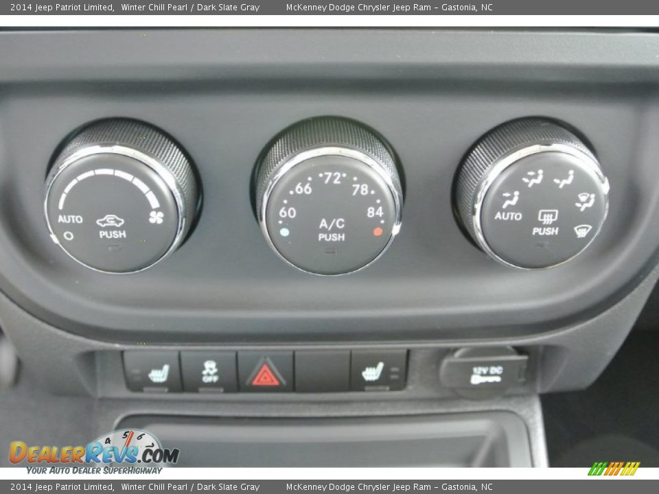 Controls of 2014 Jeep Patriot Limited Photo #12
