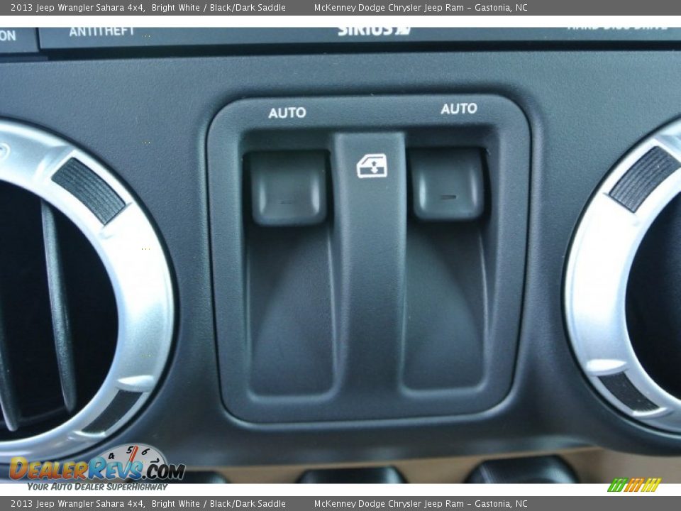 Controls of 2013 Jeep Wrangler Sahara 4x4 Photo #14