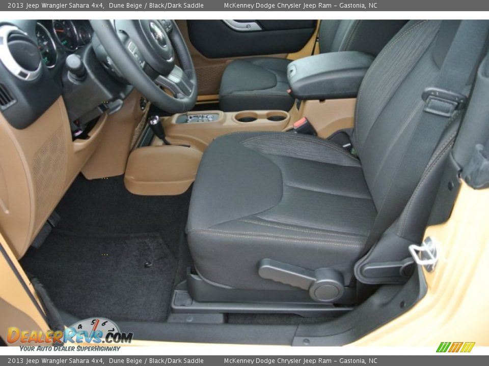 2013 Jeep Wrangler Sahara 4x4 Dune Beige / Black/Dark Saddle Photo #9