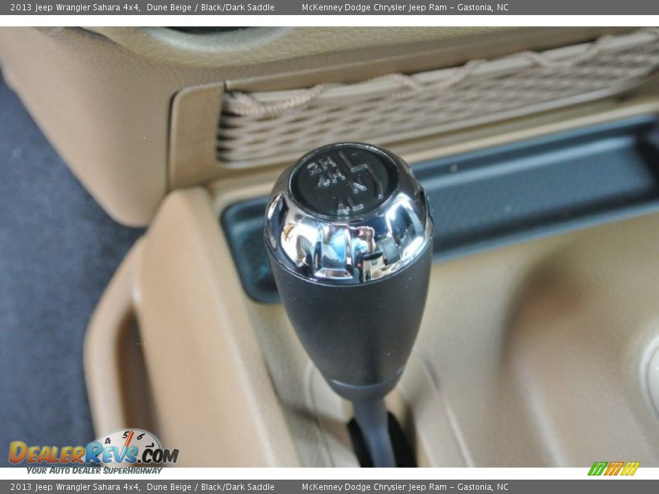 2013 Jeep Wrangler Sahara 4x4 Dune Beige / Black/Dark Saddle Photo #13