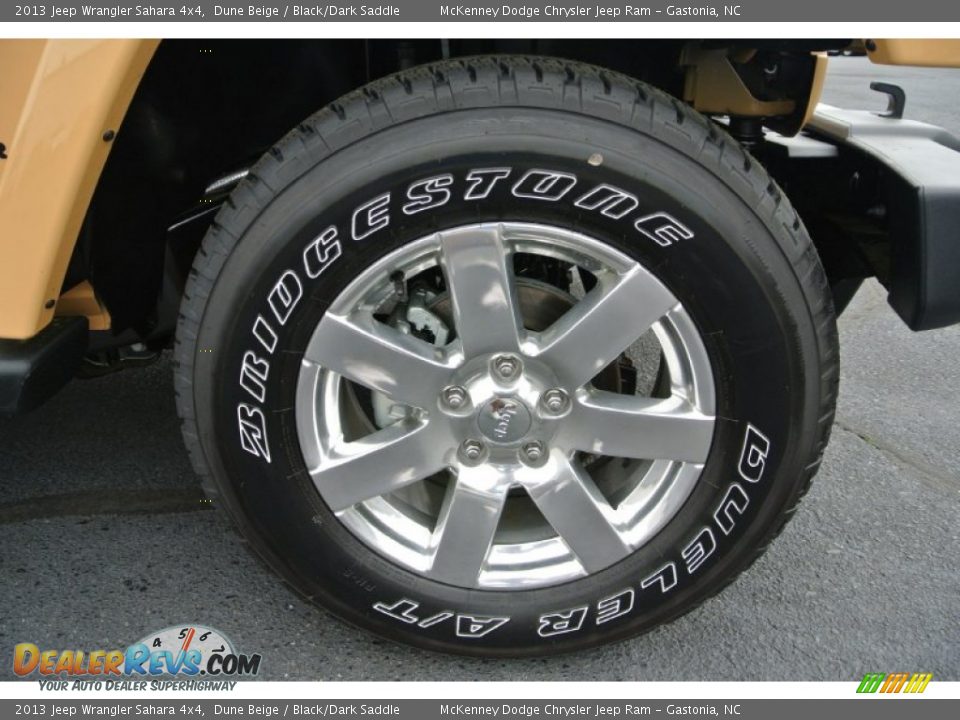 2013 Jeep Wrangler Sahara 4x4 Wheel Photo #22